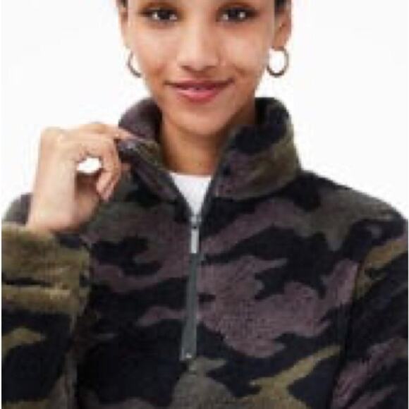 Cozy Aéropostale Small Camo Fleece Pullover – Casual‎ Comfort - Picture 3 of 13